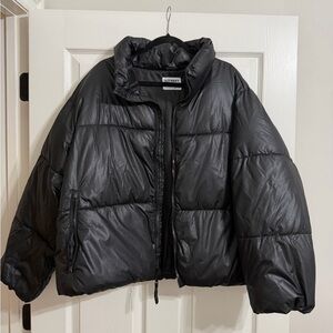 Old navy cropped puffer coat